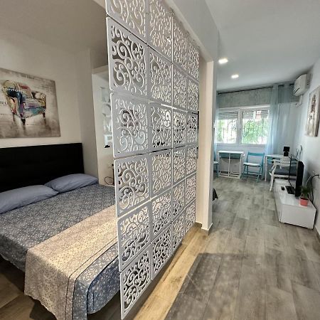 Love Home - Recien Reformado, Piscina, Playa A 10 Minutos, Centro A 5 Minutos Торремолінос Екстер'єр фото