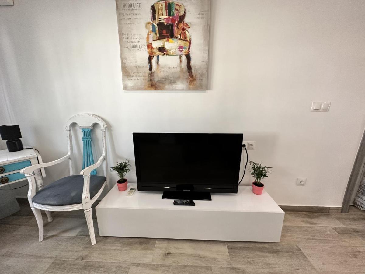 Love Home - Recien Reformado, Piscina, Playa A 10 Minutos, Centro A 5 Minutos Торремолінос Екстер'єр фото